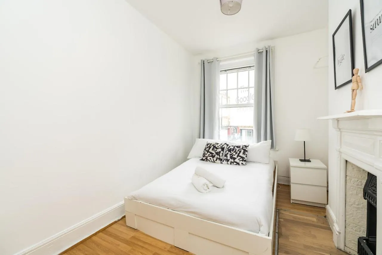 Apartment Shoreditch,Tower Bridge , Art Central London